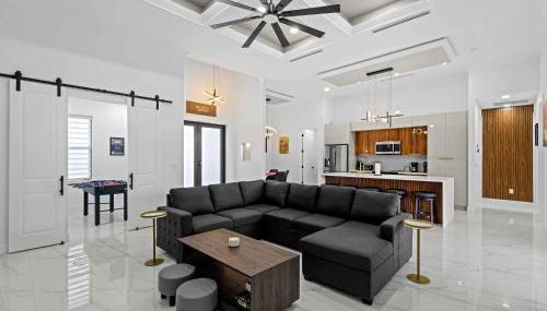 Brand-New - Contemporary Gem-Pool Game Room BBQ - Foto 3