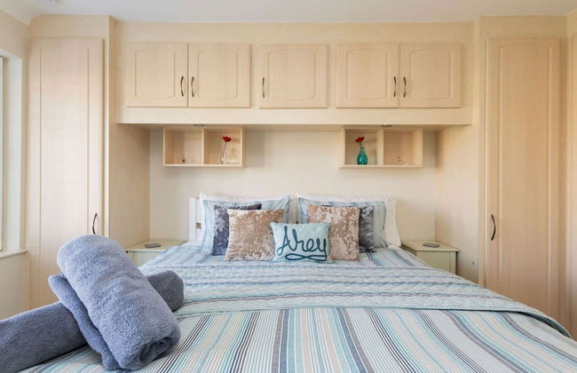 Seaside Retreat - Five Minutes to Beach Village - Photo 12