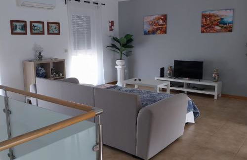 Central Triangle Lisbon-Sintra-Cascais -Apartment with Easy Access & Parking - Foto 16