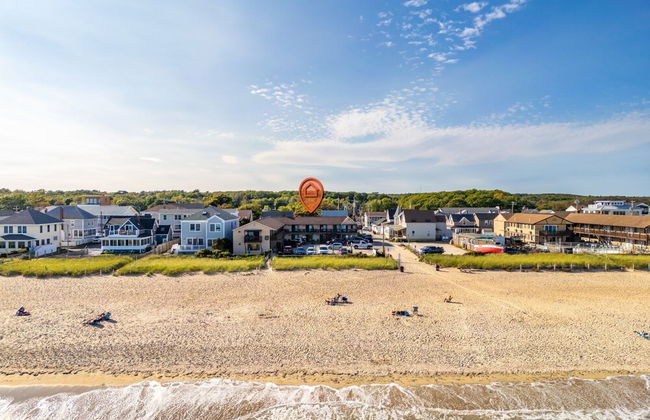 A Wave From It All Sleeps 4 - Photo 24