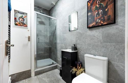 Stylish 2-Bed Apartment City Access Sleeps 4 - Foto 12