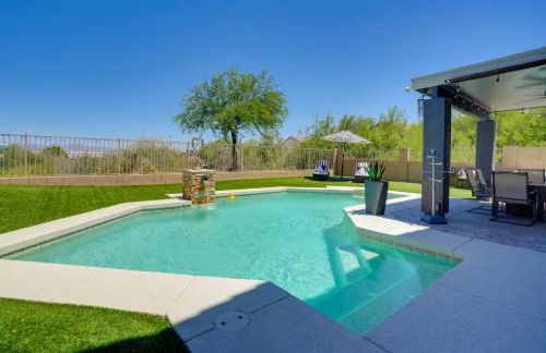 half Mi to Lake Family Home with Hot Tub in Goodyear - Foto 38