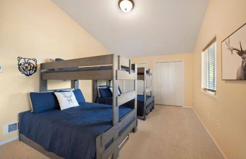 Yellowstone Adventures - Photo 21