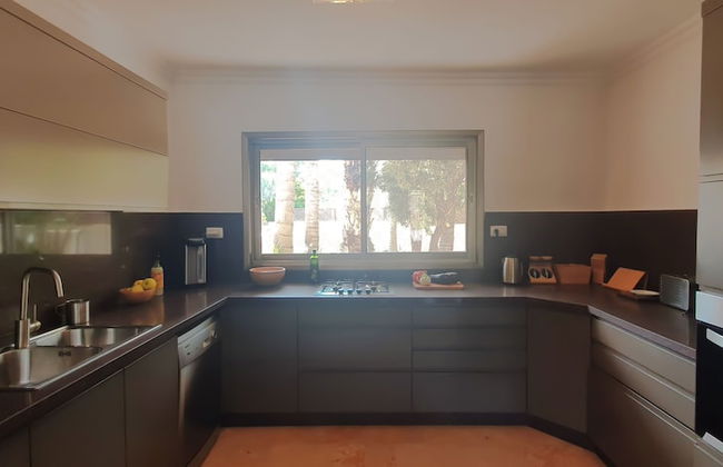 Beautiful Villa Swimming Pool 6 Bdrms H3 - Foto 16