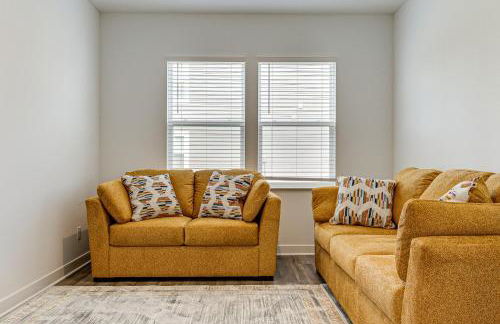 16 Mi to Indianapolis Group Getaway with Pool Table - Foto 4