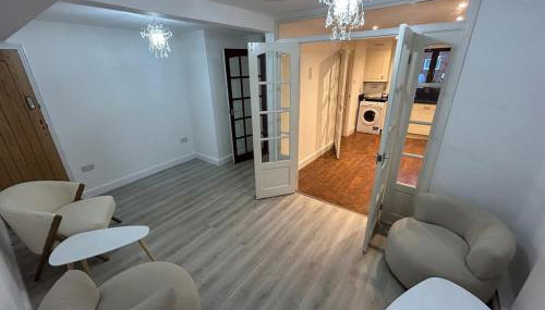 3 bed family home northwood London suburbs - Foto 4