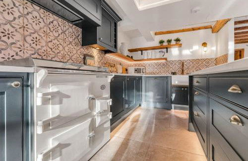 Marsh Mallow Cottage - Hot Tub Packages Available - Foto 39