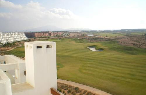 Precioso Ático en primera línea de Golf - Foto 7