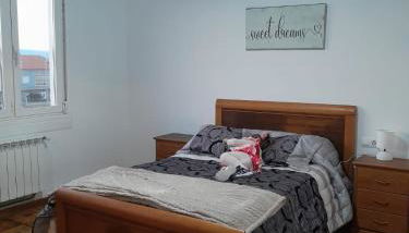 APARTAMENTO DE 4 HABITACIONES dobles 2º piso de una casa - Foto 4