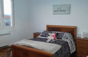 APARTAMENTO DE 4 HABITACIONES dobles 2º piso de una casa - Foto 4