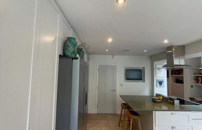 Secluded & Serene 3BD Family Home - Wandsworth! - Foto 6