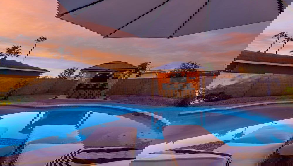 Cactus Glen Retreat Heated Pool Cabana Bar Gameroom - Foto 1, Habitación