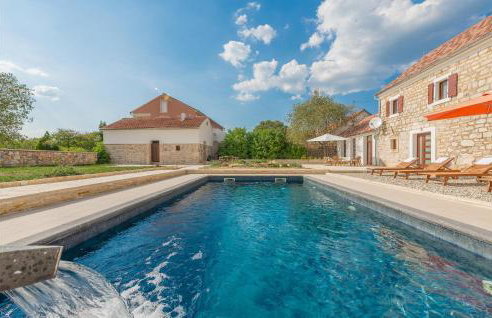 Four-Bedroom Holiday Home In Citluk - Foto 5