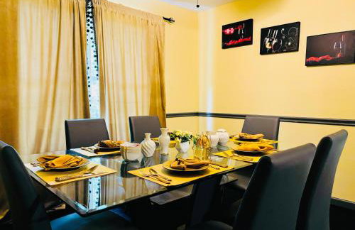 Spacious & Quiet 3BR Family Home with Fast WiFi - Foto 39