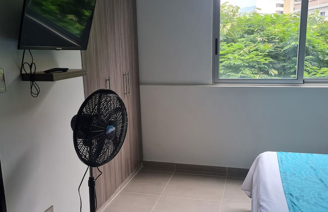 405 Moderno Aparta-Suite en Versalles Tipo Loft - Cali Tower Suites & Lofts - Photo 3