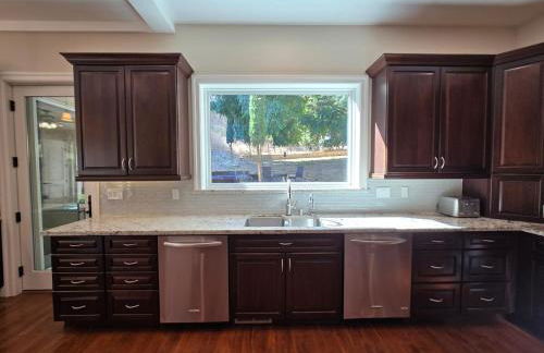 The Alhambra Retreat Gated Spacious Private - Foto 32