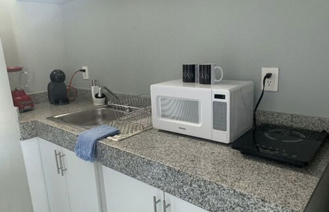 Level luxury condos - Photo 17