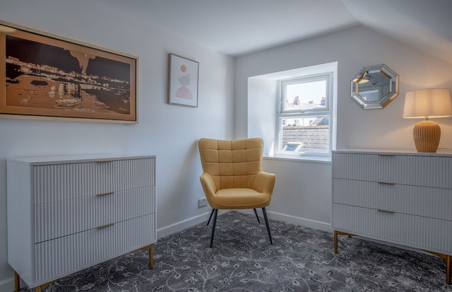 Gwynne House - 6 Bedroom - Tenby Harbour - Foto 16