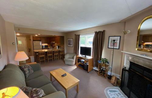 Pico Village Resort by RedAwning - Photo 4