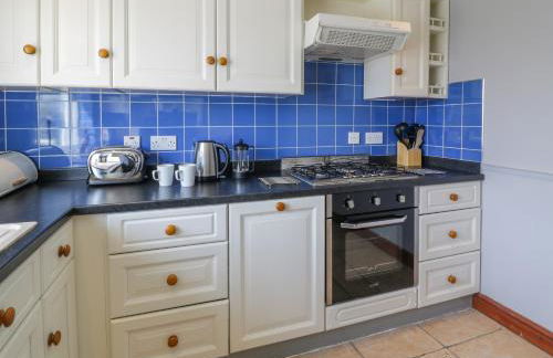 Sea Breeze - Photo 11