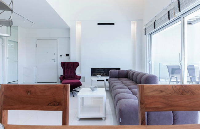 Marousi 2 Bd Luxury Living w Shared Pool - Foto 24