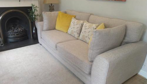 Harrogate 100 - Photo 3