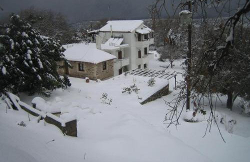 Ellinospito - Photo 26