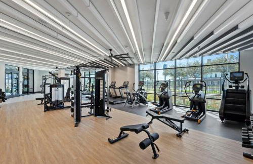 1BR Alongside Q2 and Domain With Pool, Gym and Free Parking - Foto 11