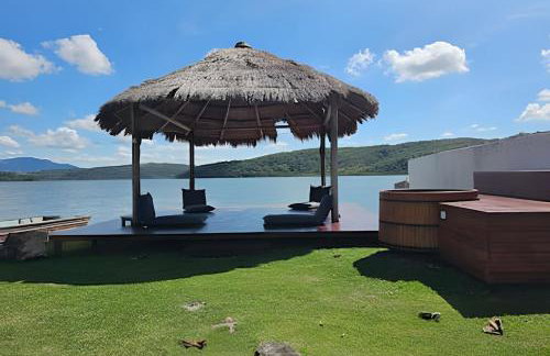 Conforto à beira da lagoa - Foto 47