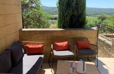 Maison uzès piscine plein sud avec superbe vue - Foto 13