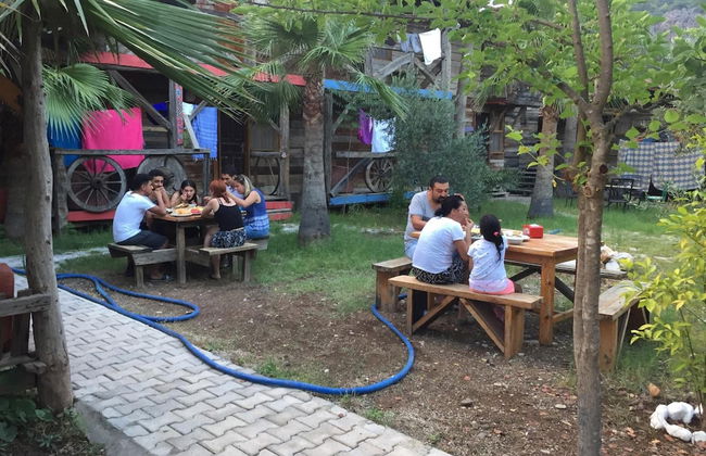 Kadir's Family House - Photo 46