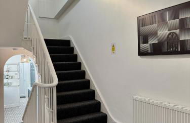 The Whitley Maisonette, Luxury Family Holiday Home - Foto 9