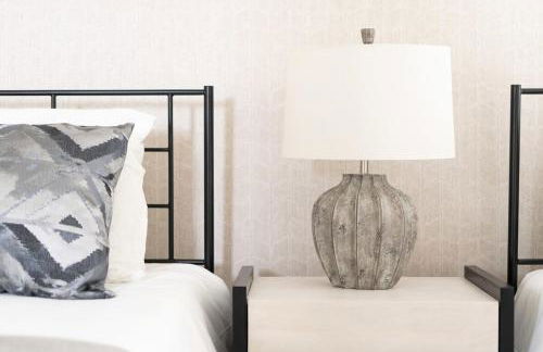 The Ashland House - Stylish Design, Backyard Oasis - Foto 45