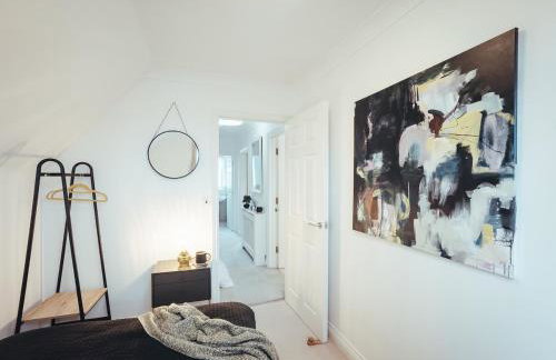 5 Bed Family Home- Free Parking - Foto 31