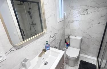 Charmant studio neuf et meublé - Foto 25