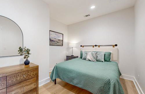 The Gilded Owl - Foto 17