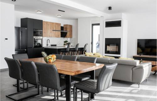 Beachfront Escape Villa Nevera - Foto 66