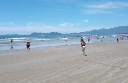 Casa de praia Bertioga SP Wi-Fi Fibra Home Office - Foto 4