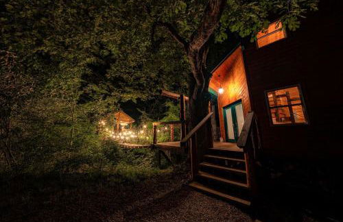 Fantastic Treehouse with Fire Pit and Hot-tub in Herod, Illinois - Foto 17