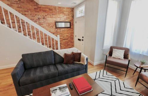 Penn & Ten- Spacious Capitol Hill Rowhouse - Foto 1