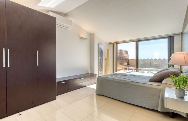 Apartment in Roses by the Beach With Pool - Photo 5