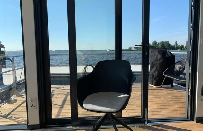 Houseboat Sneekermeer With Sun Deck - Foto 8