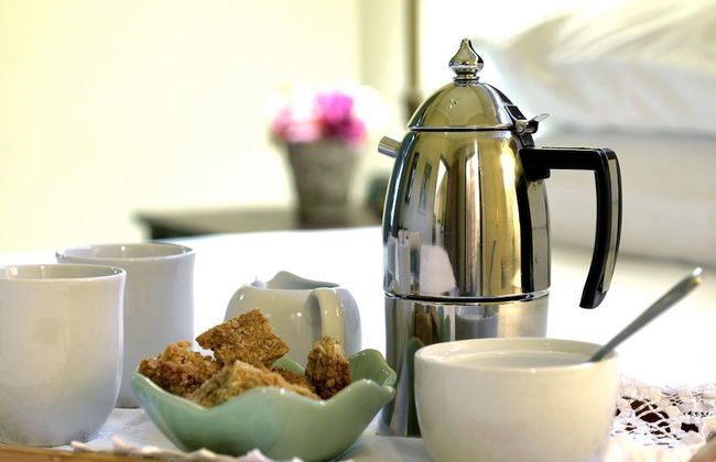 Petit Plaisir is a Romantic Self-catering Cottage on the Side of the Village no1 - Foto 2