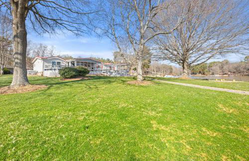 300 Degree Views, NEW HotTub, Firepit, Lighthouse - Foto 23