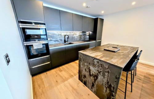 Harbour view-Sleeps 4-Sea View-Parking-Balcony - Foto 5