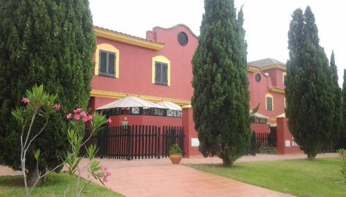 Olhando um Campo de Golf - Foto 3