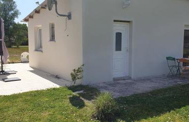 MAISON avec 1 CHAMBRE dans QUARTIER RESIDENTIEL VERDOYANT CALME - Foto 10