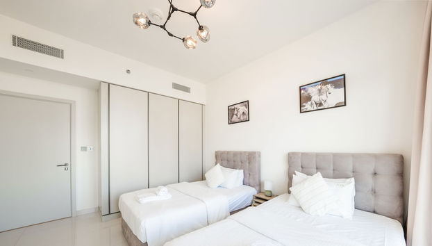 Luxurious 2BR at Sunrise Bay - Foto 3, Habitación