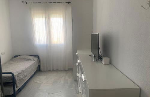 DOS SOLES - Only 100 meters from beach - Foto 18