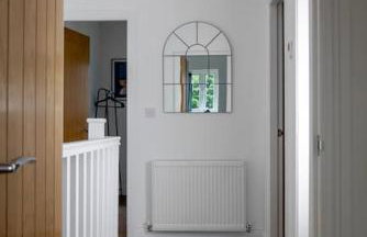 Short Stays, Free Parking, Contractors, Families - Large Home - Foto 20